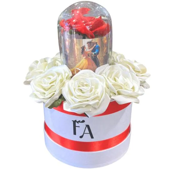 Caja pote con rosas de raso y cupula bella y bestia 